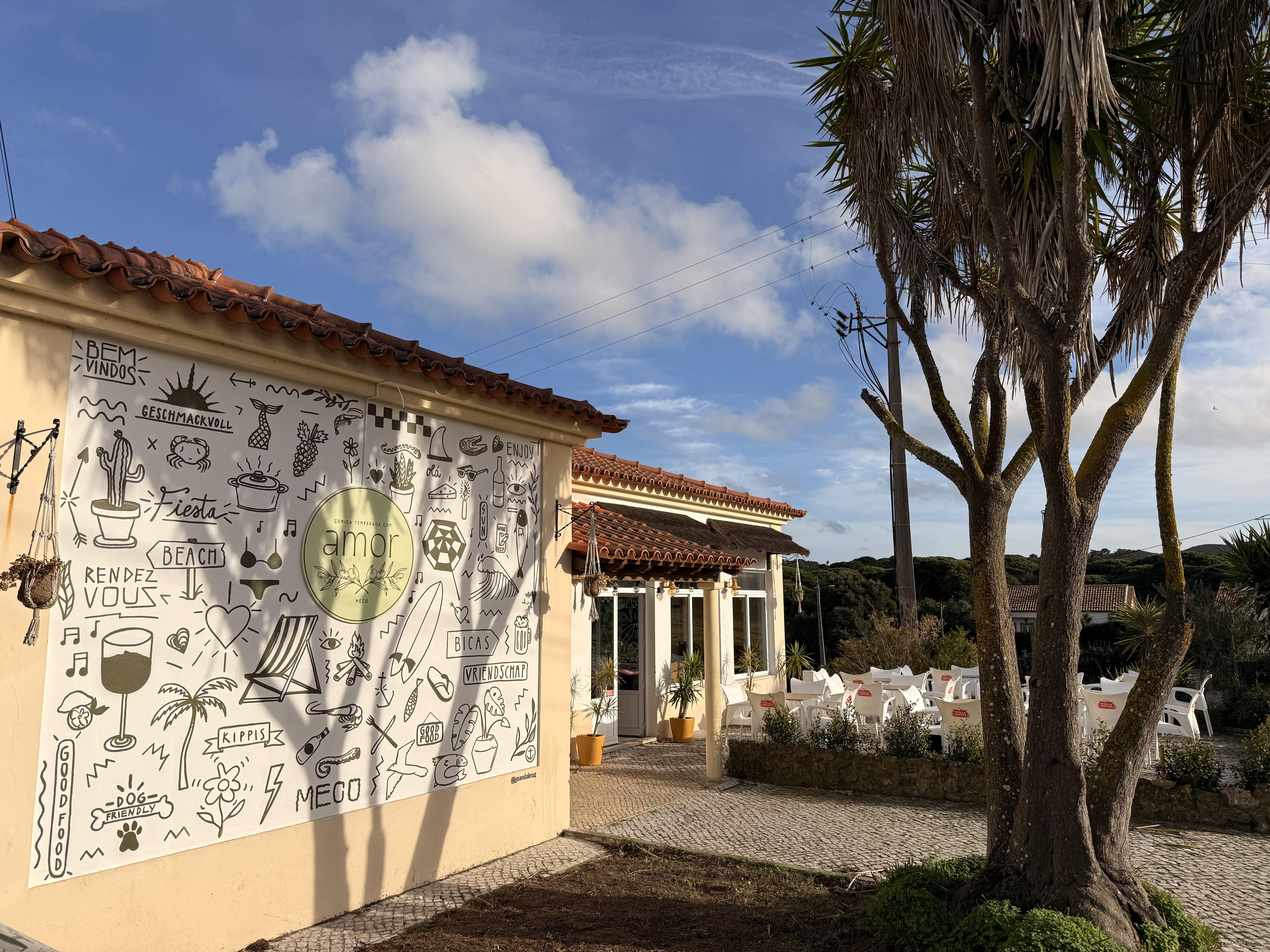 Restaurant Amor Meco à Aldeia do Meco, Setúbal - où les amis et la nourriture se rencontrent
